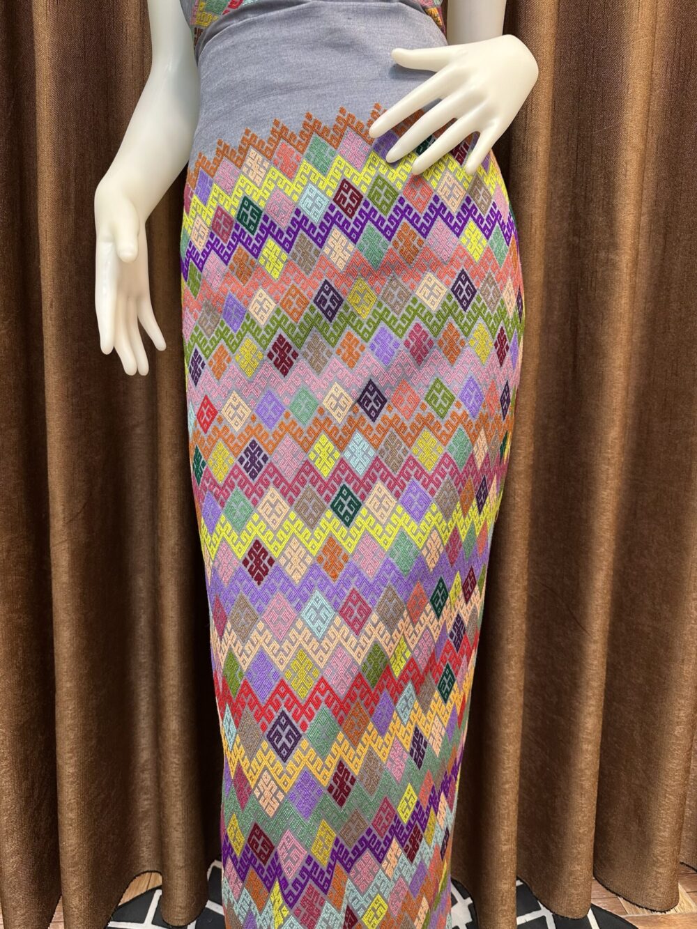 Premium Silk With Shawl - Image 2