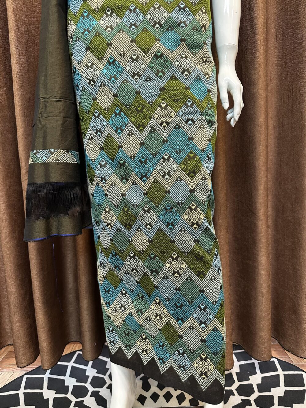 Premium Silk With Shawl - Image 2