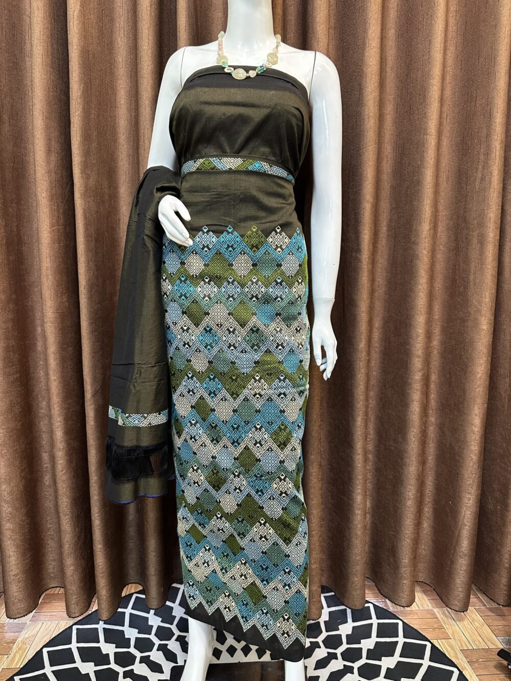 Premium Silk With Shawl - Image 5