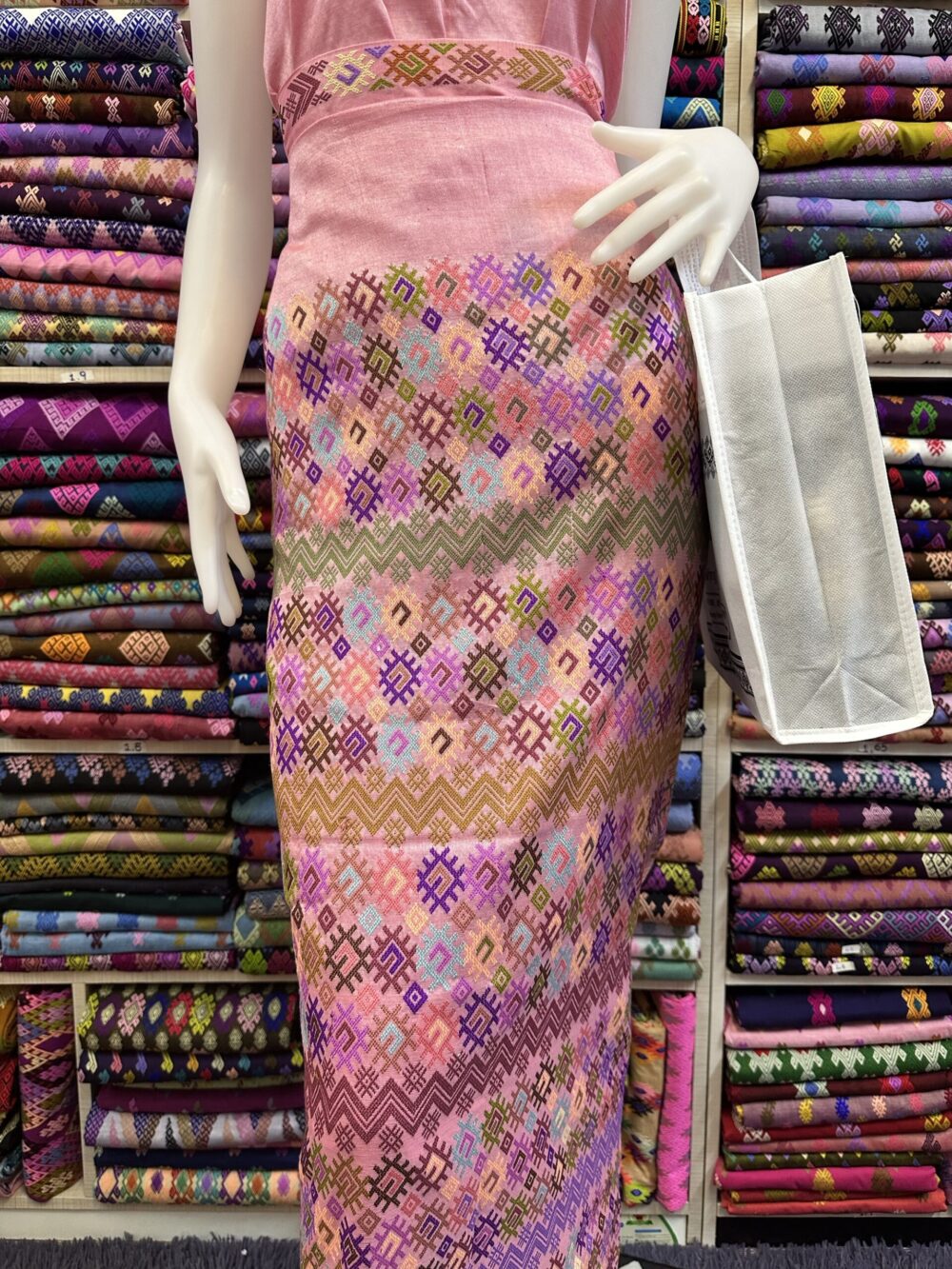 Premium Silk With Shawl - Image 4