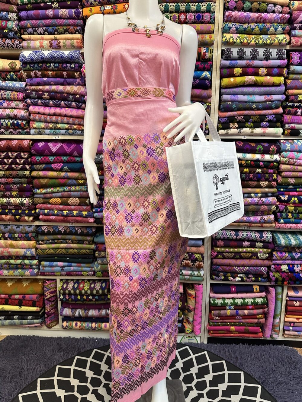 Premium Silk With Shawl - Image 2