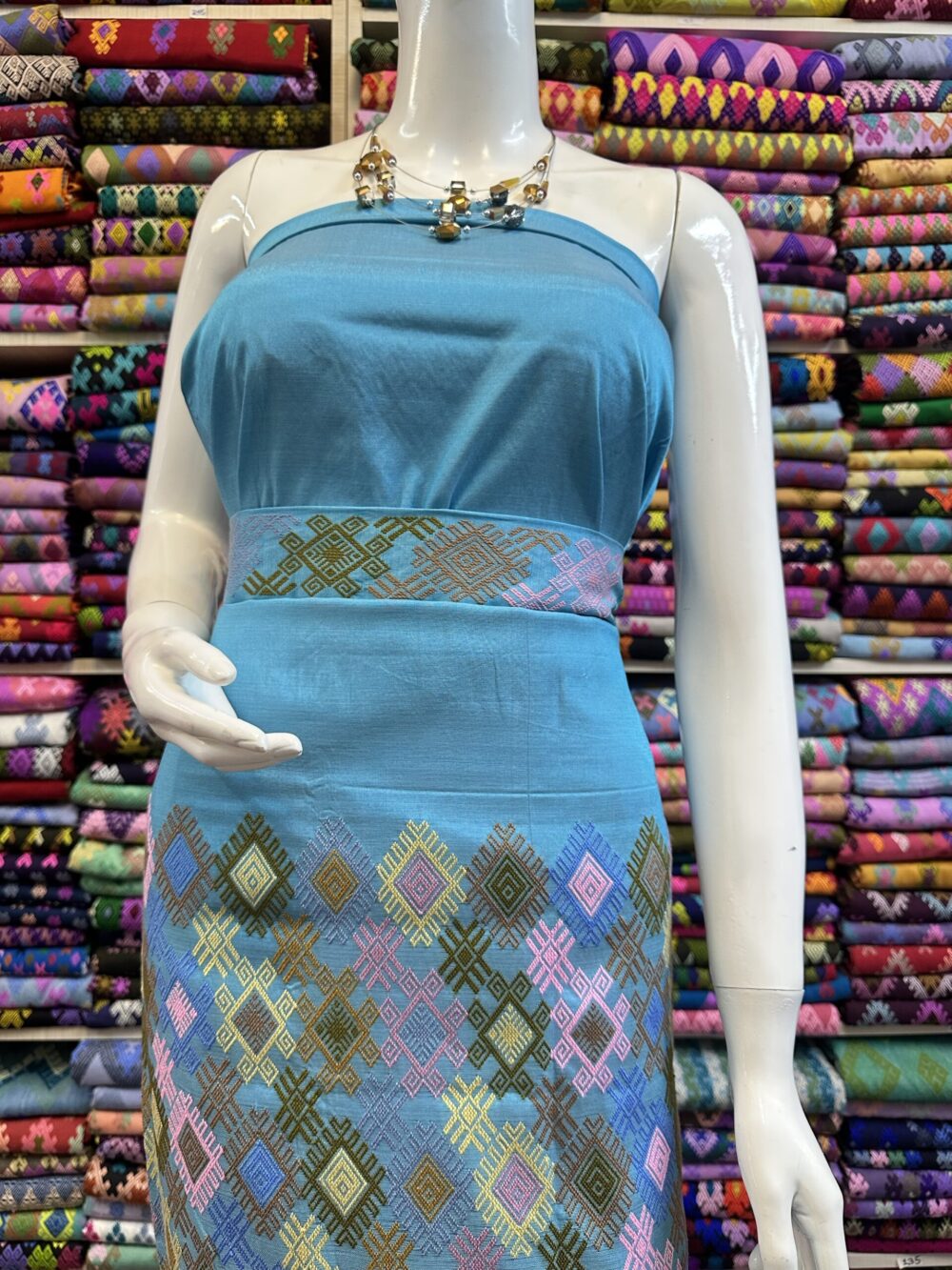 Premium Silk With Shawl - Image 4