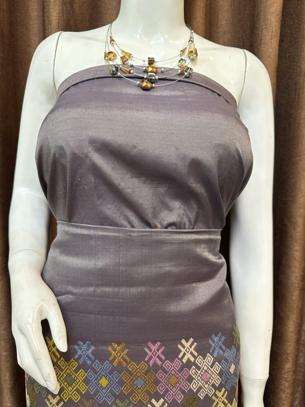 Premium Silk With Shwal - Image 4