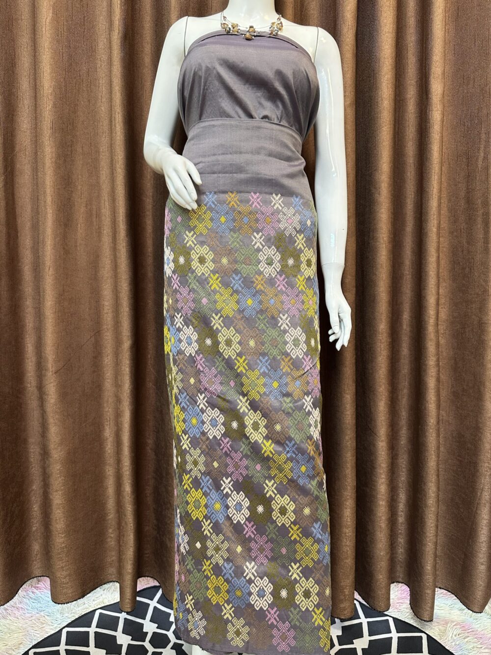 Premium Silk With Shwal - Image 5