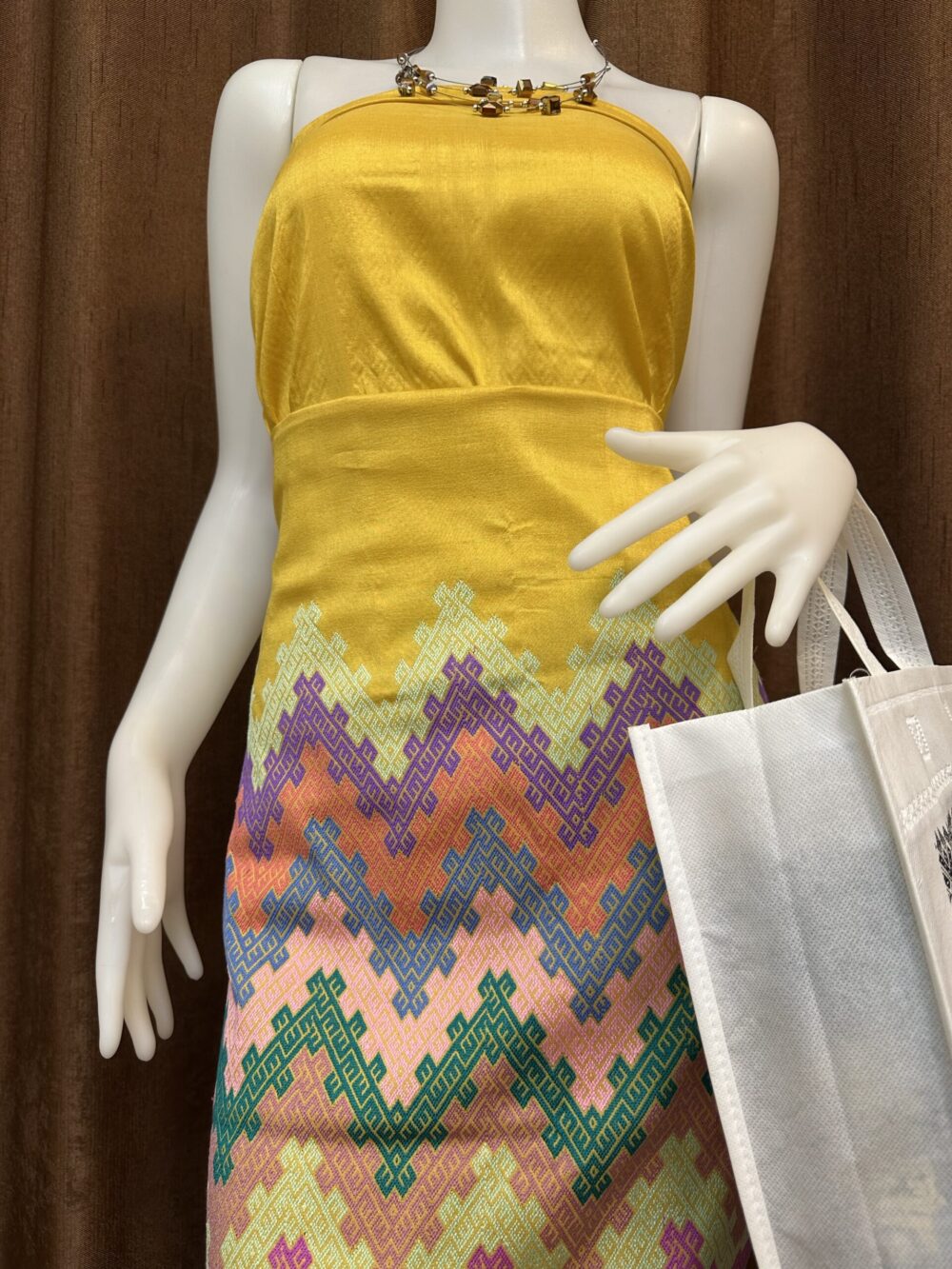 Premium Silk With Shawl - Image 4