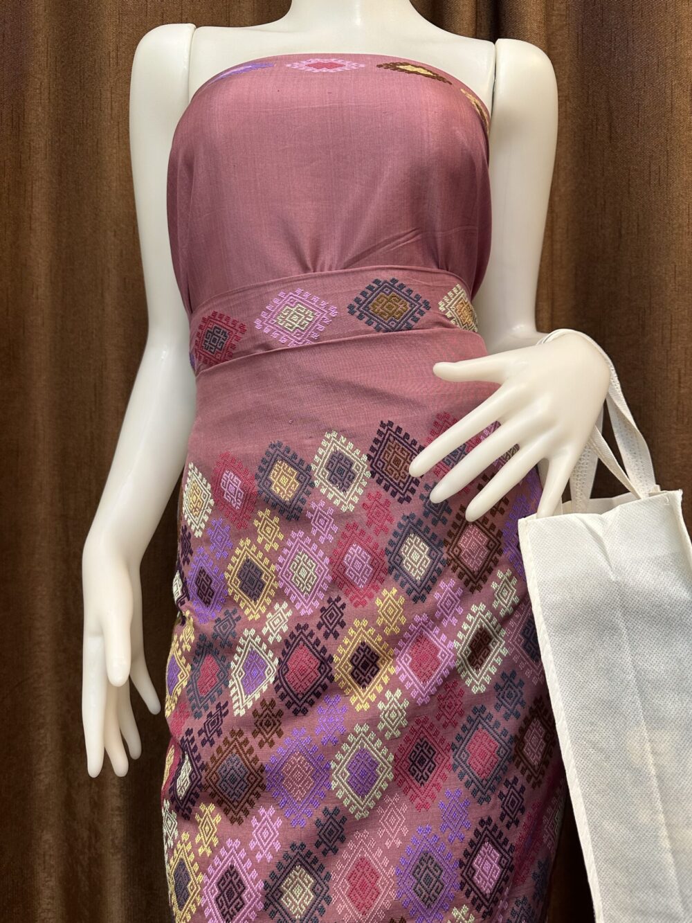 Premium Silk With Shawl - Image 2