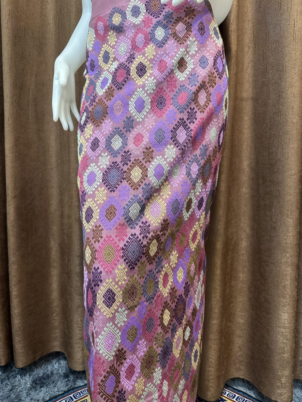Premium Silk With Shawl - Image 4