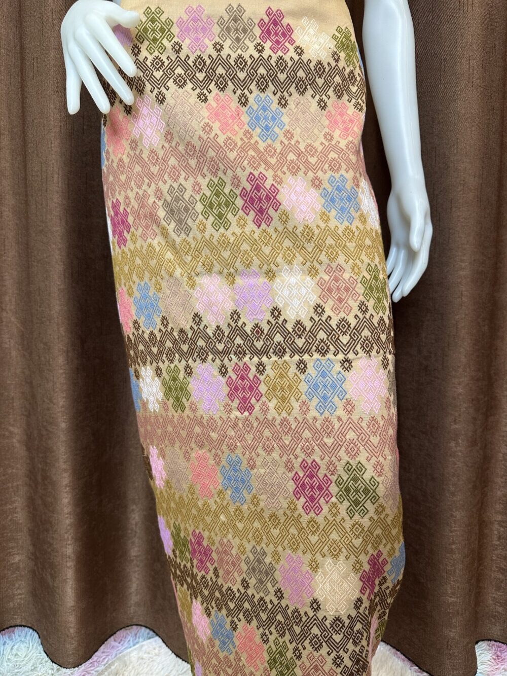 Premium Silk With Shawl - Image 4