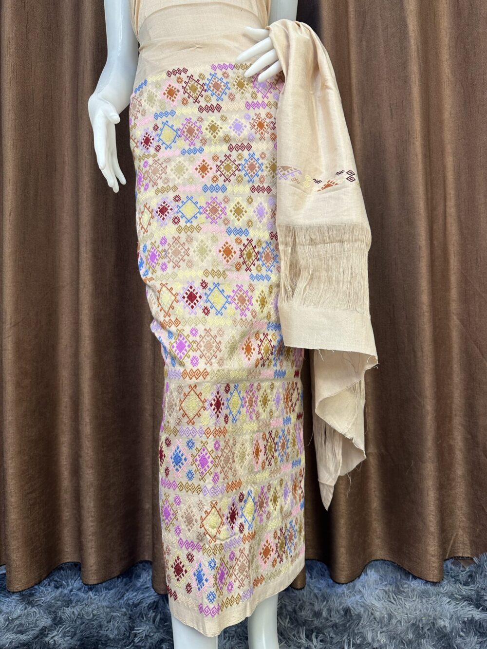 Premium silk with shawl