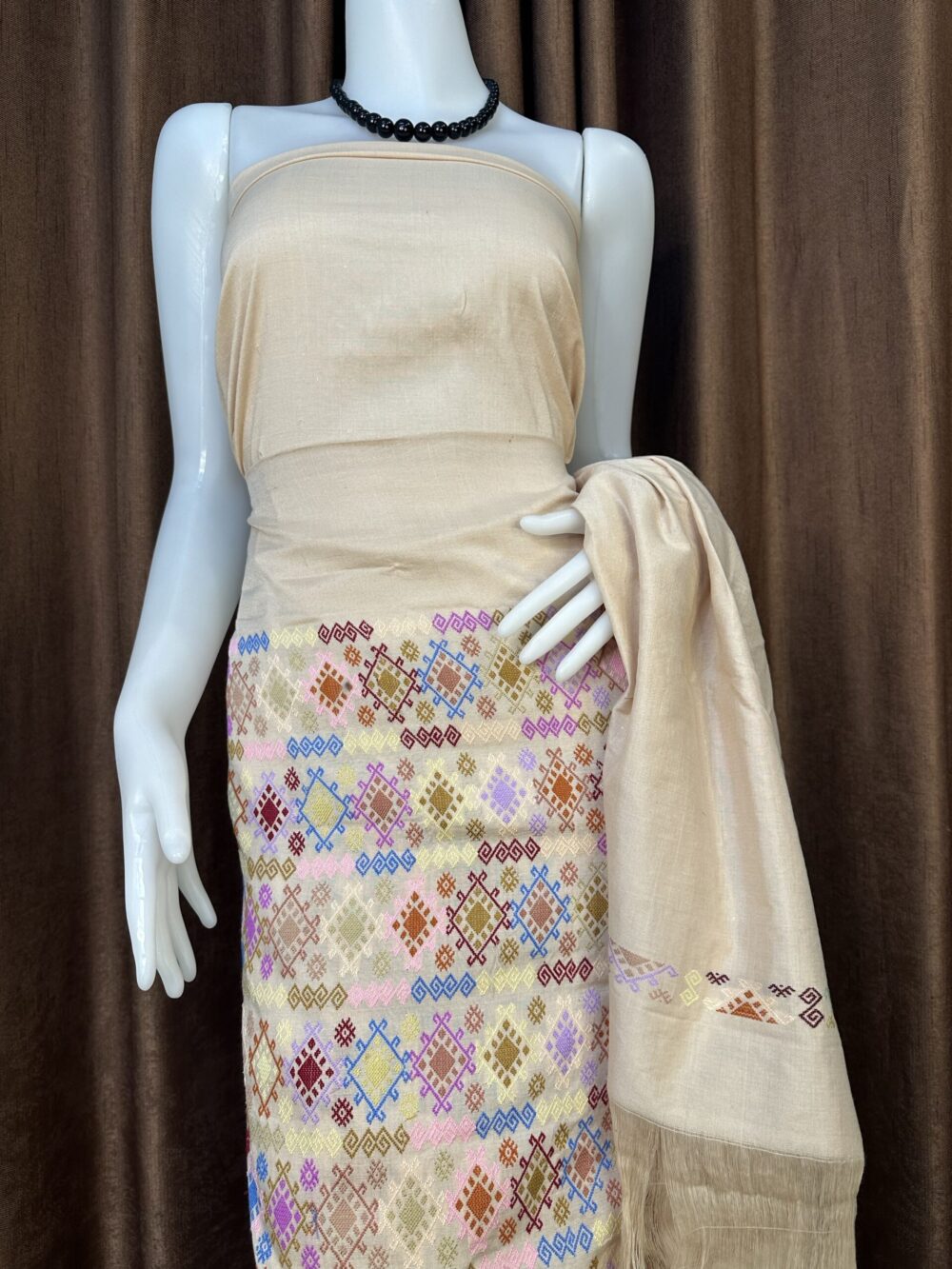 Premium silk with shawl - Image 5