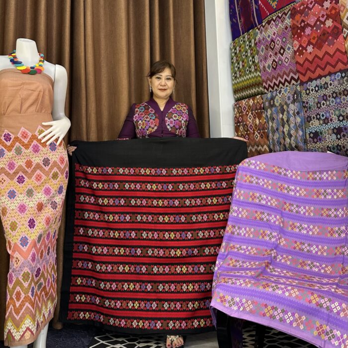 Premium silk with shawl