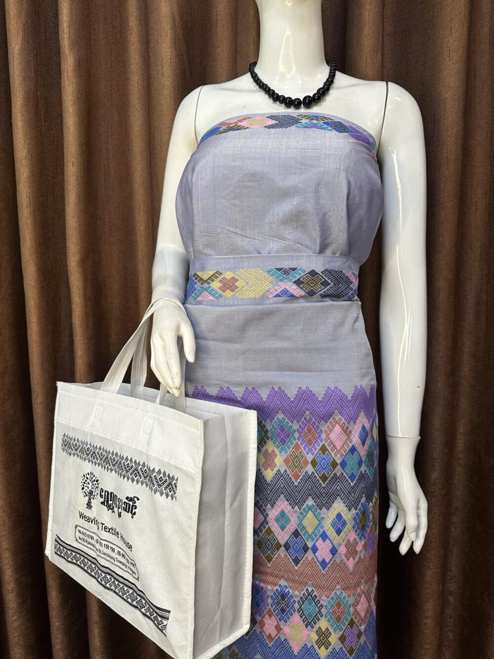 Premium silk with shawl - Image 2