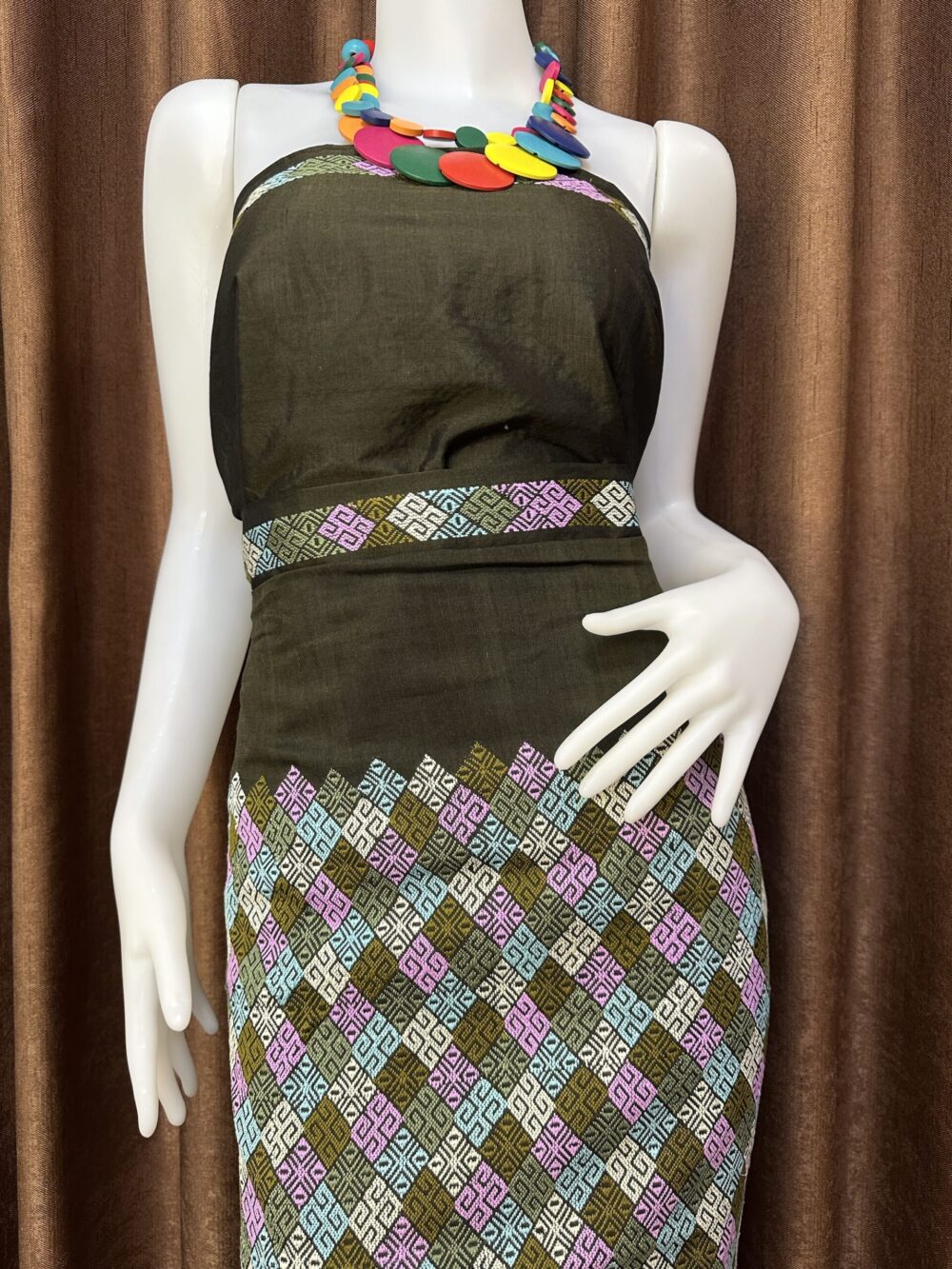 Premium Silk With Shawl - Image 3