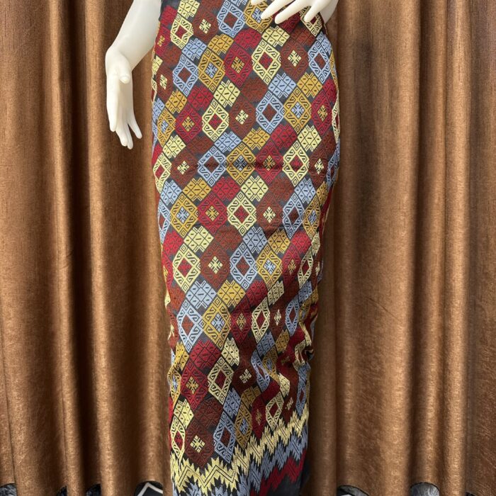 Premium silk with shwal