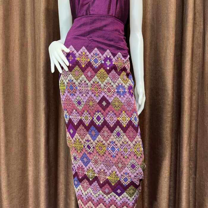 Premium silk with shawl