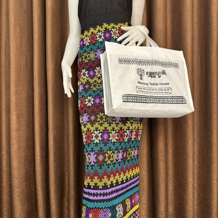 Premium silk with Shawl