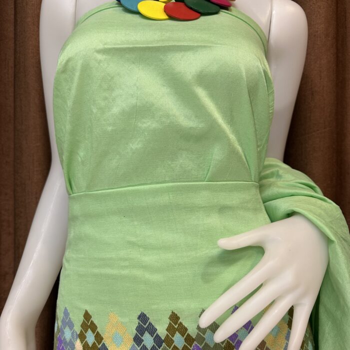 Premium silk with shwal