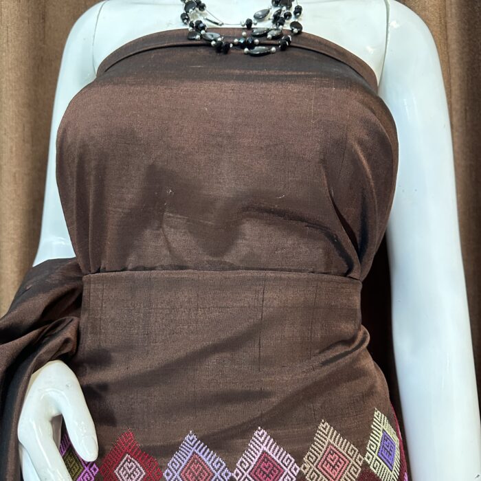 Premium silk with shawl