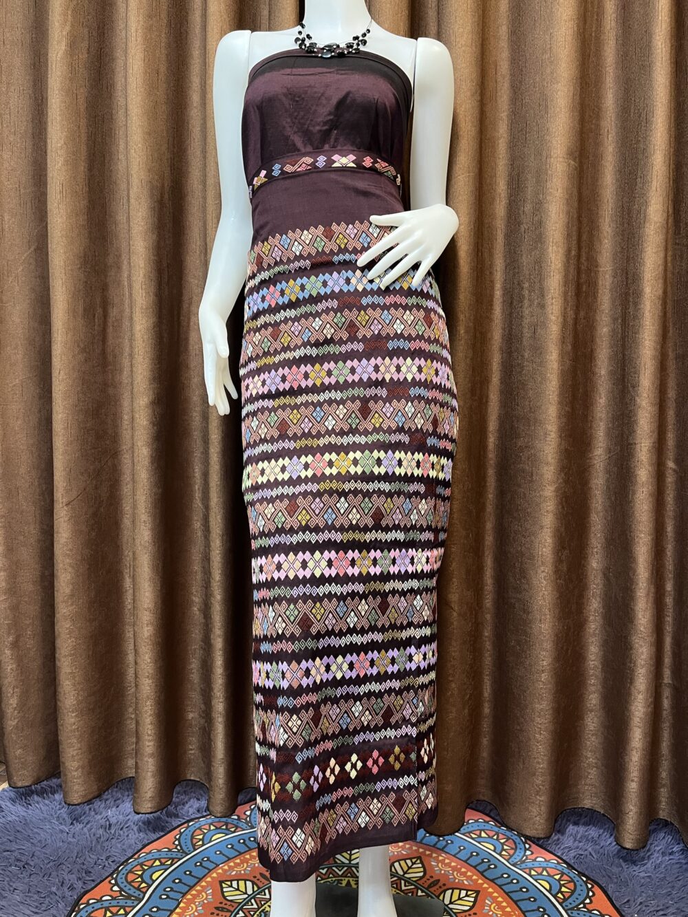 Premium silk with shawl - Image 3